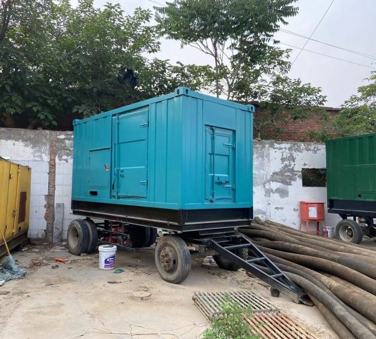 秦安柴油发电机机组的控制器是如何操作使用的?