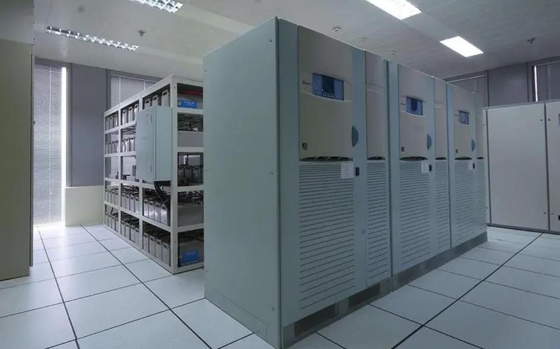 秦安UPS 电源的分类