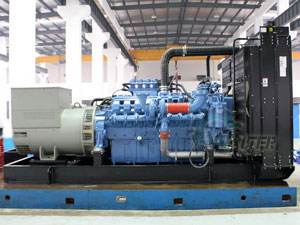 秦安如何判断空气滤清器是否需要更换？