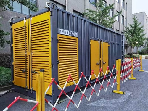 秦安温度对电压测量结果的影响是否存在理论计算公式？