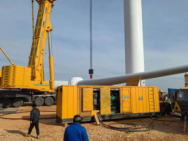 秦安空气滤清器堵塞的故障灯是什么样的？