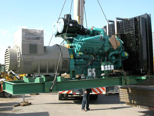 秦安冬季柴油发电机启动前，如何检查燃油标号是否适配？